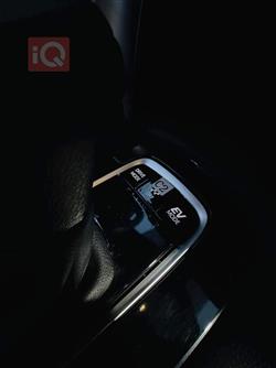 تۆیۆتا کۆرۆلا کرۆس